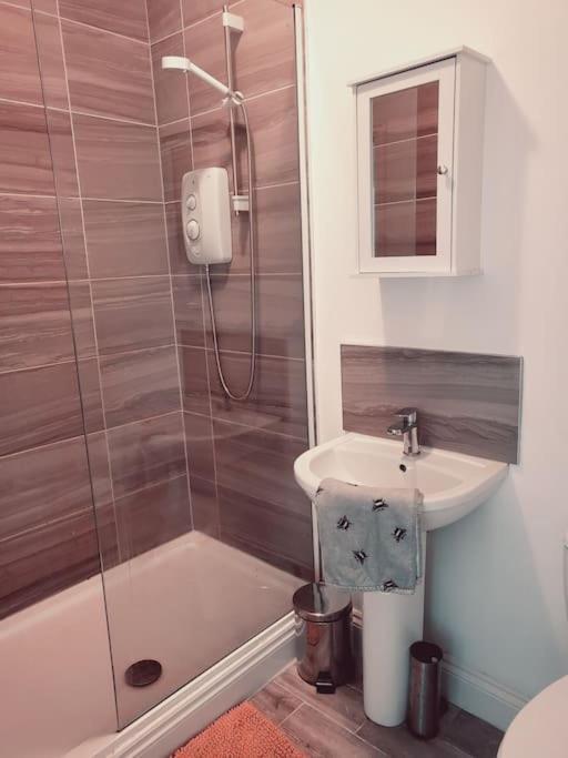 Апартаменты High Street, 2 Bed, Newly Refurb Лимингтон Экстерьер фото