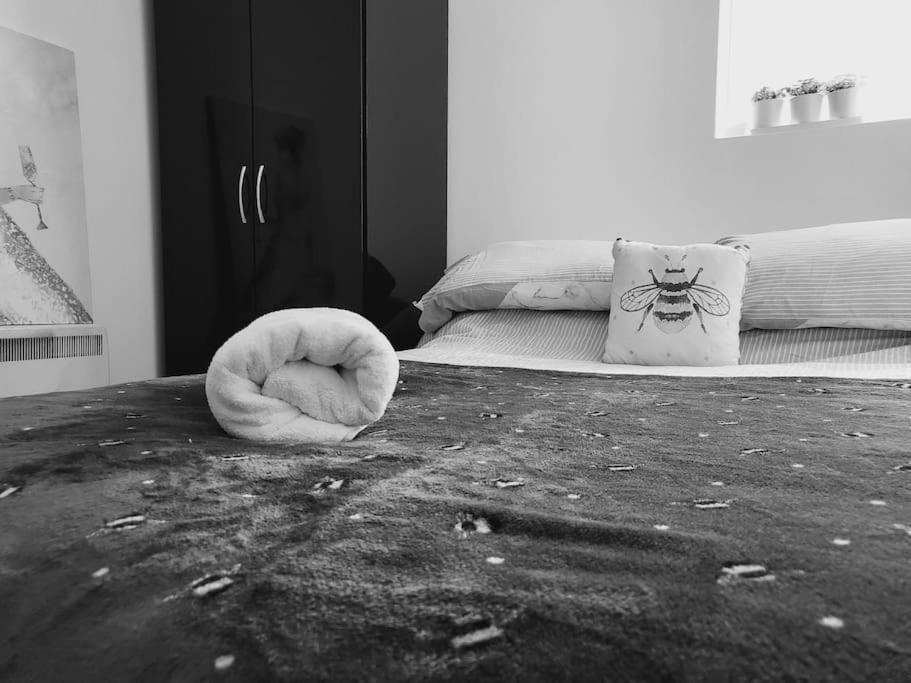 Апартаменты High Street, 2 Bed, Newly Refurb Лимингтон Экстерьер фото